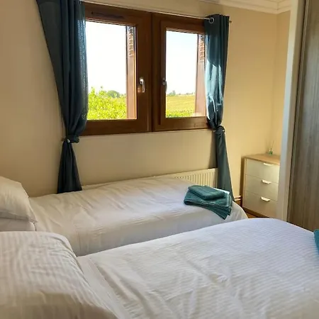 Le Petit Coin With Pool, Near Aubeterre Sur Dronne Saint-Romain (Charente)