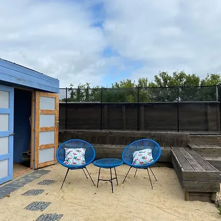 Le Petit Coin With Pool, Near Aubeterre Sur Dronne Casa vacanze *