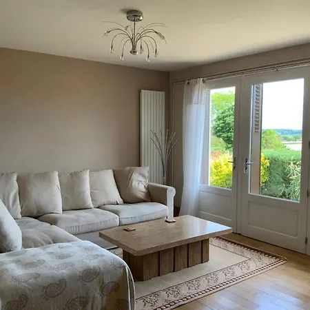 Holiday home Le Petit Coin With Pool, Near Aubeterre Sur Dronne *