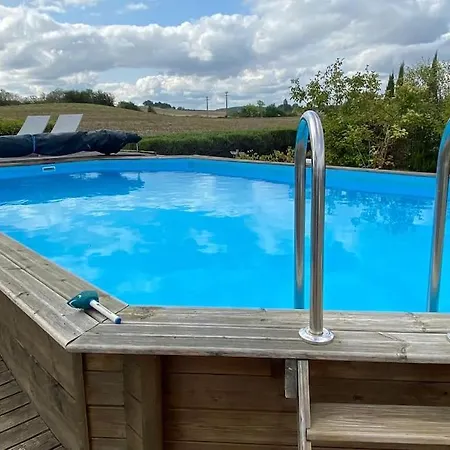 Le Petit Coin With Pool, Near Aubeterre Sur Dronne Casa vacanze